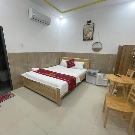 Hotel Hoang Phuc 头顿 外观 照片
