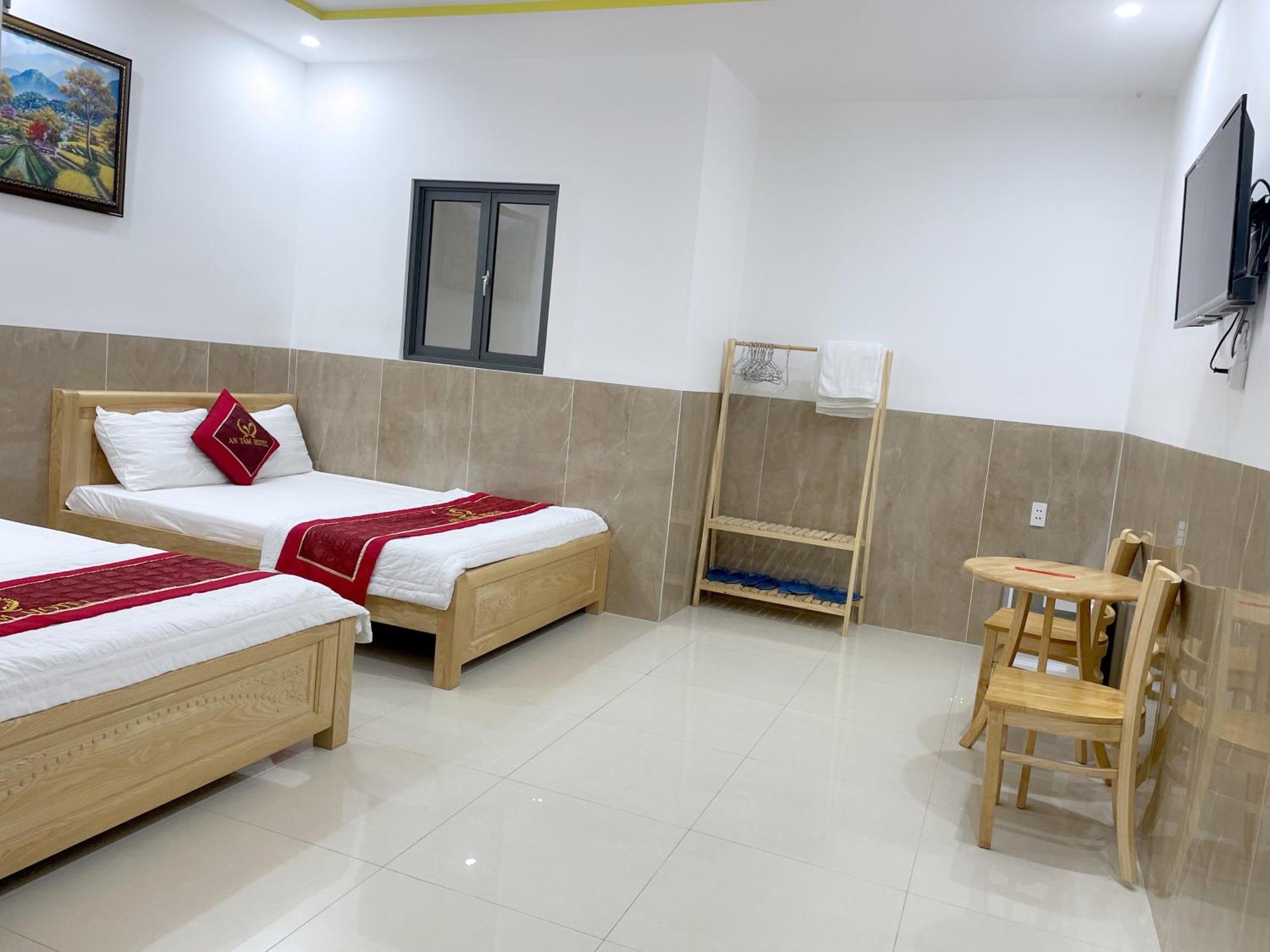 Hotel Hoang Phuc 头顿 外观 照片