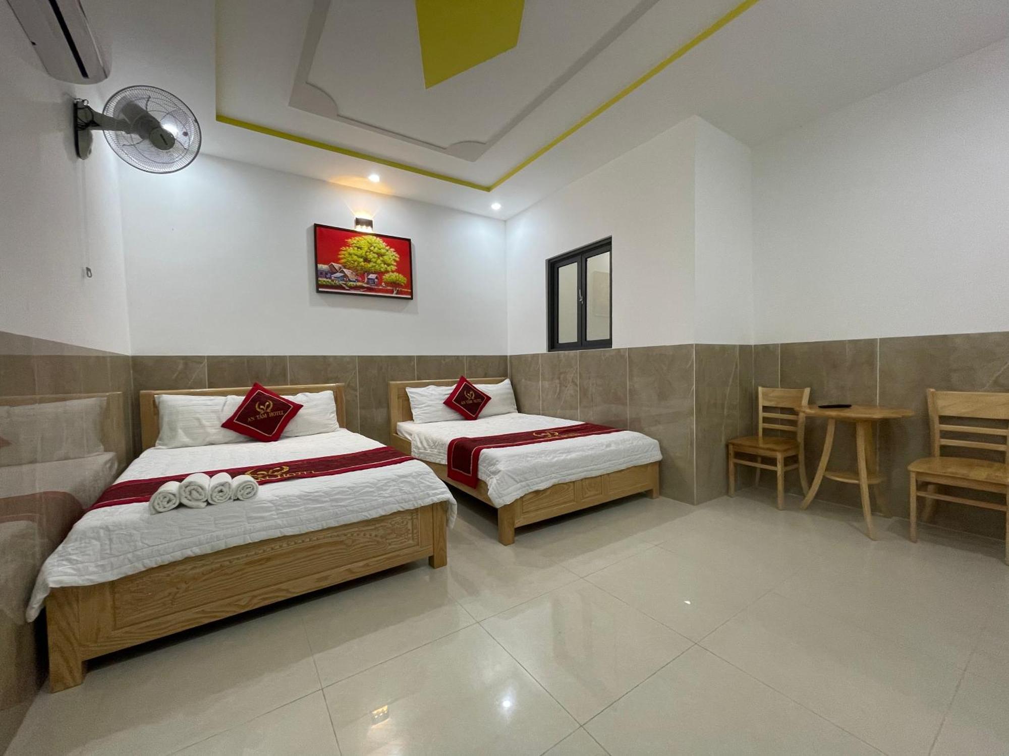Hotel Hoang Phuc 头顿 外观 照片