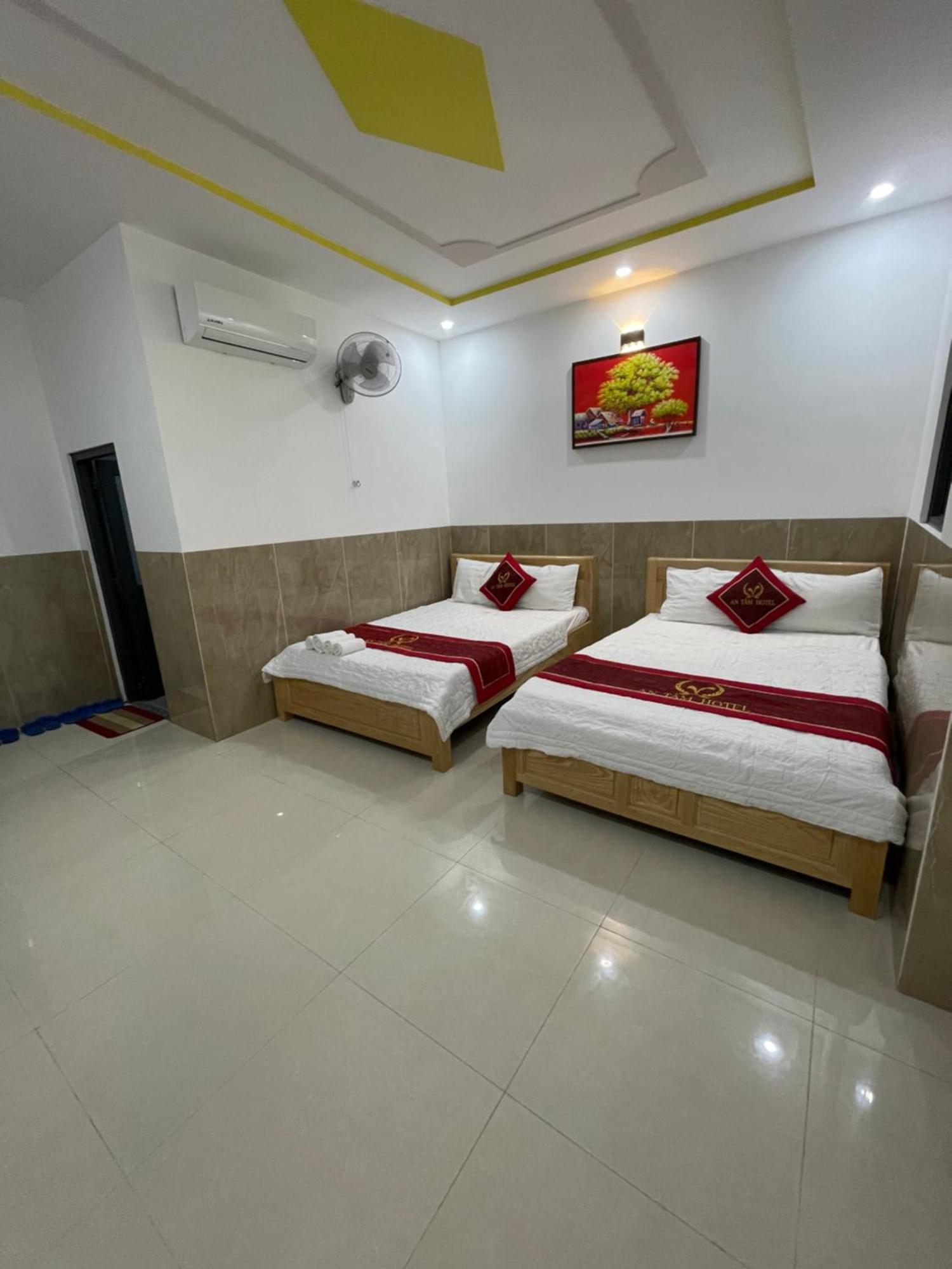 Hotel Hoang Phuc 头顿 外观 照片