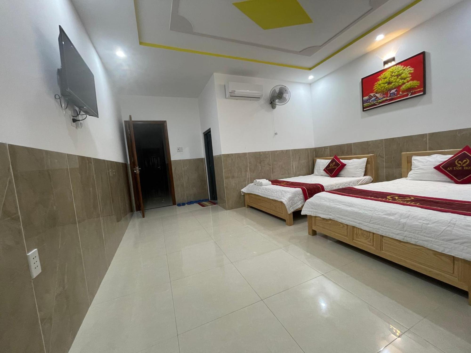 Hotel Hoang Phuc 头顿 外观 照片