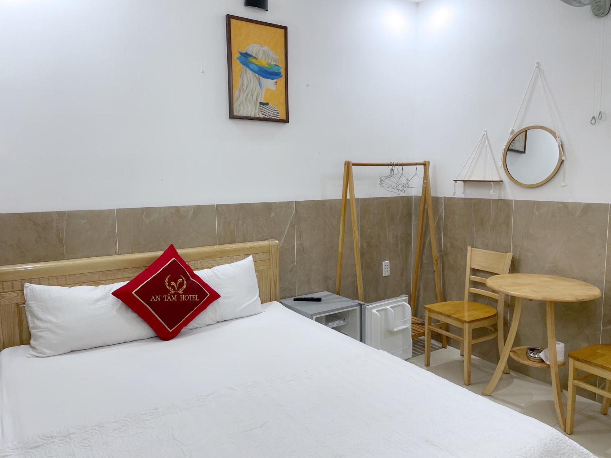 Hotel Hoang Phuc 头顿 外观 照片