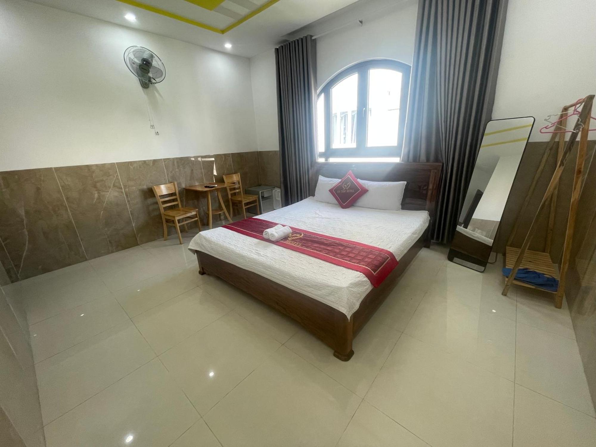 Hotel Hoang Phuc 头顿 外观 照片